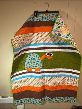 Kids Turtle Patchwork Quilt in Green and Orange